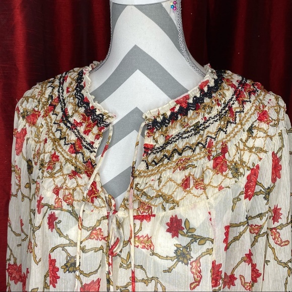 Free People Keeping Up With Kara Sheer Tunic - Picture 5 of 7